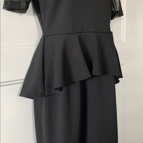 *NEW* EnFocus Studio Women’s Peplum Dress - Picture 3 of 8